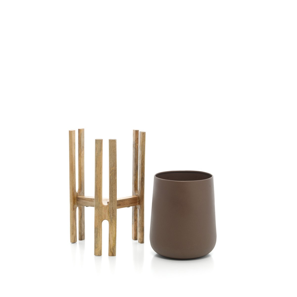 Concrete planter with wood - natural brown - M