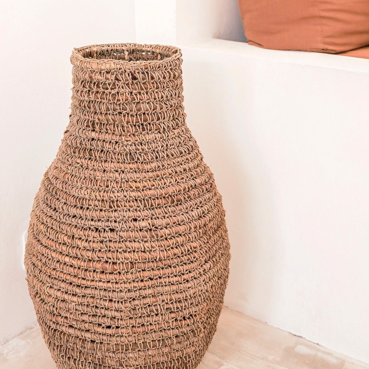 Vase SAKRA af bananfiber, raffia og jute - beige, brun og grøn