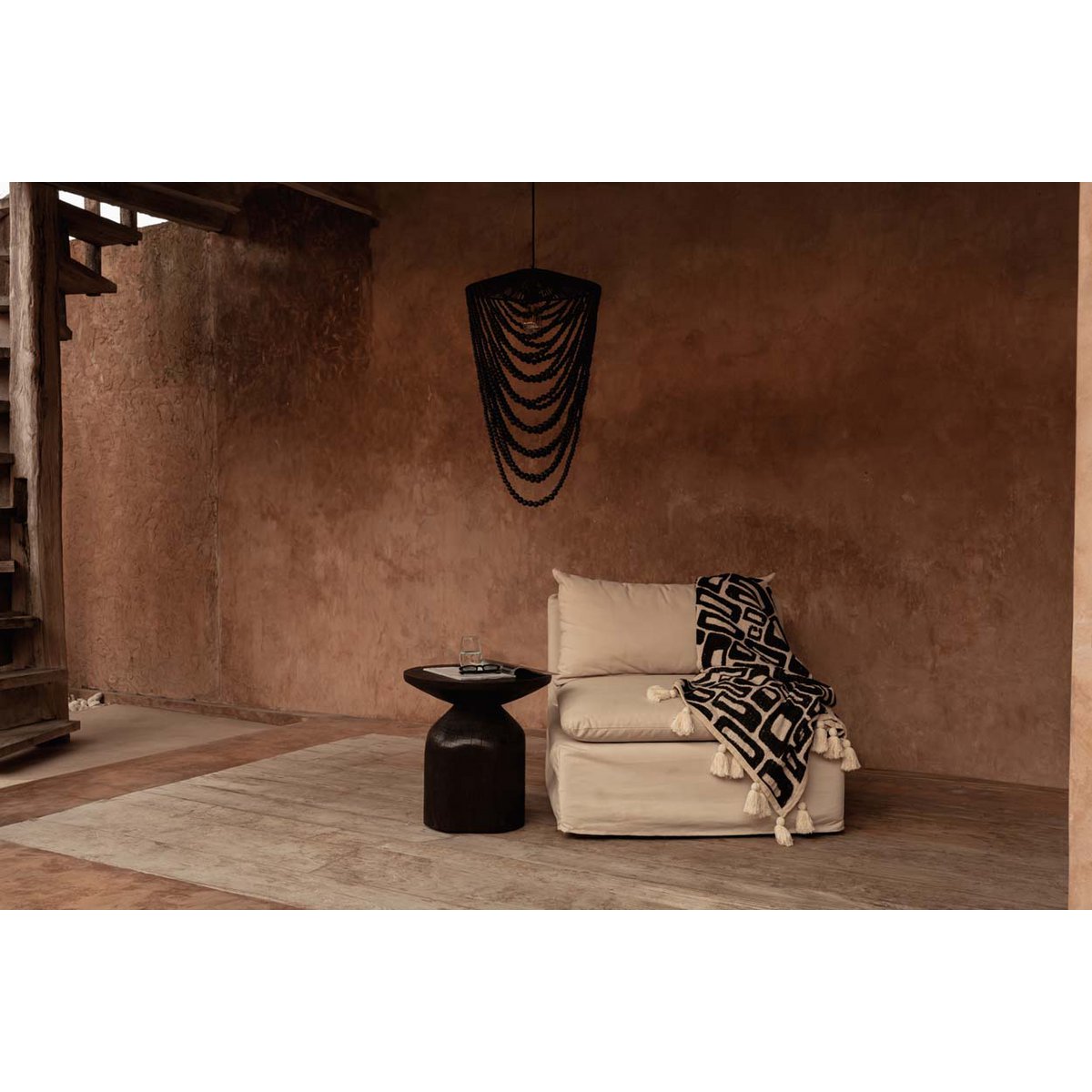 Cotton bed throw, 240×128 cm - Aztec natural black