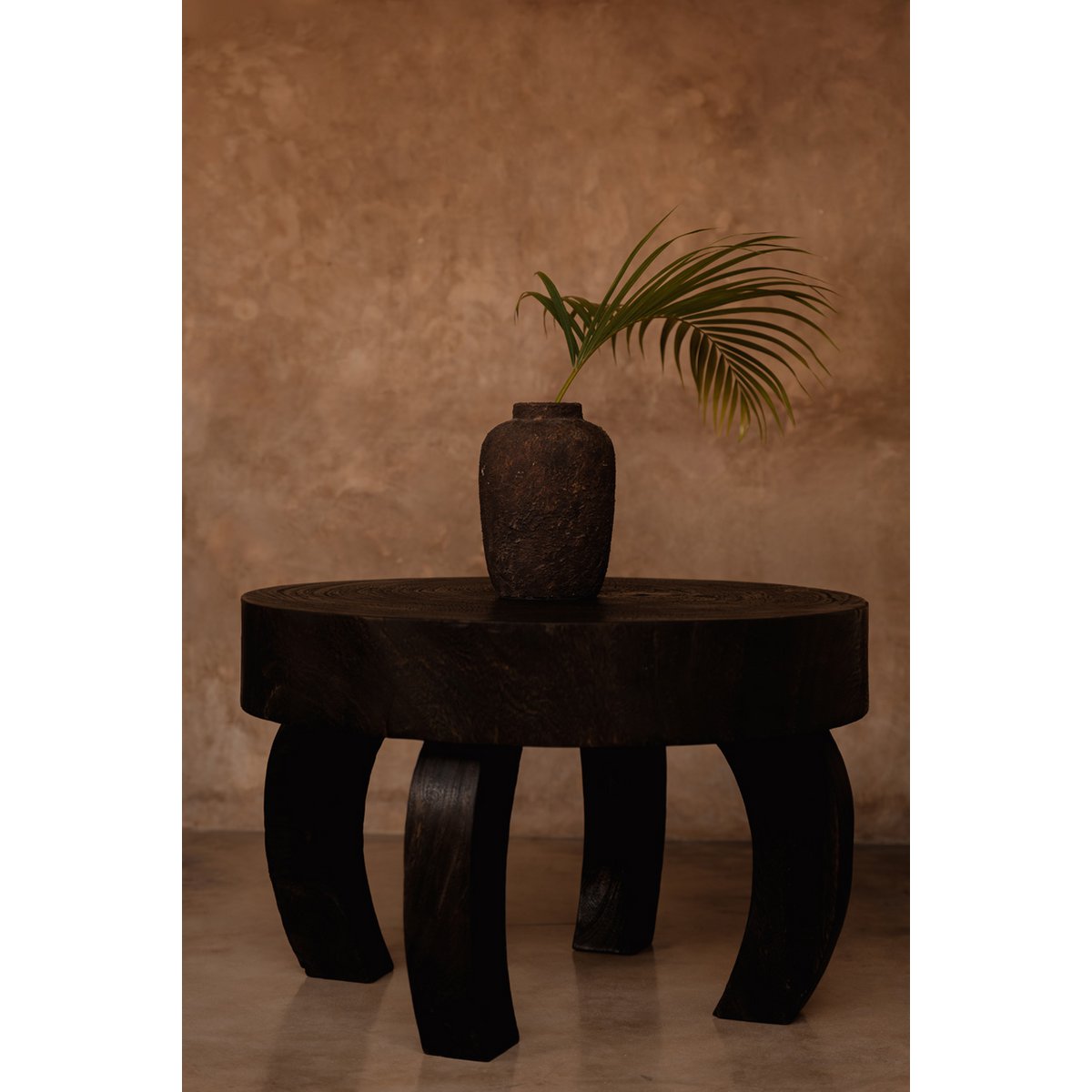 Octo Chic sofabord, 70 cm - Mørk valnød, rundt