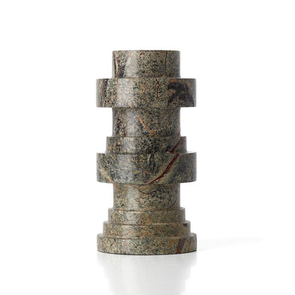 Bidasar lysestage i marmor, 20 cm - grøn totemform
