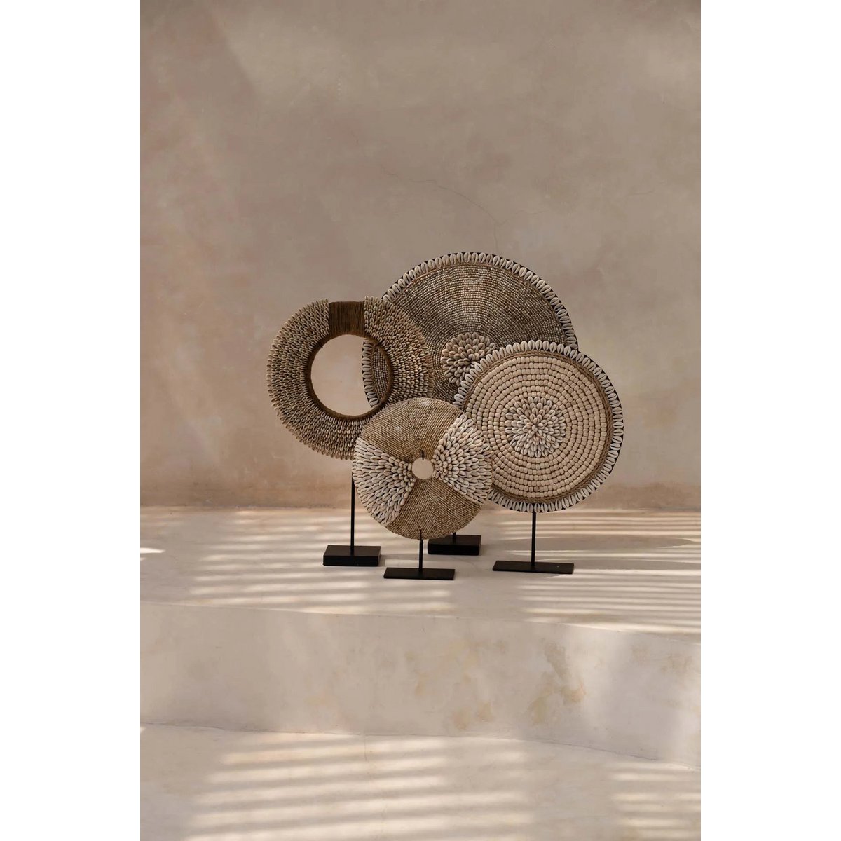 Shell decorative sculpture on stand - natural white