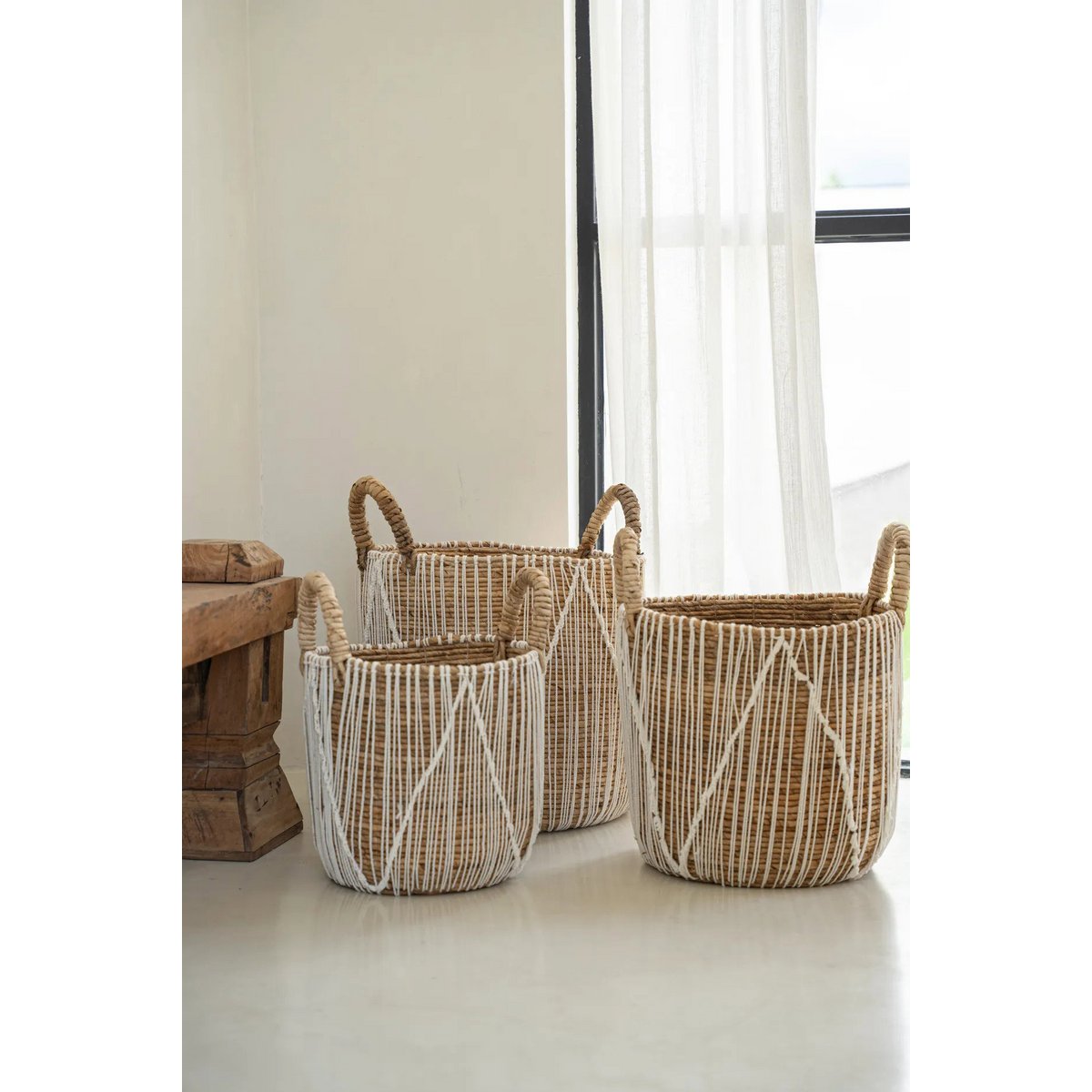 Cotton macrame storage basket 35 × 45 cm - cylinder