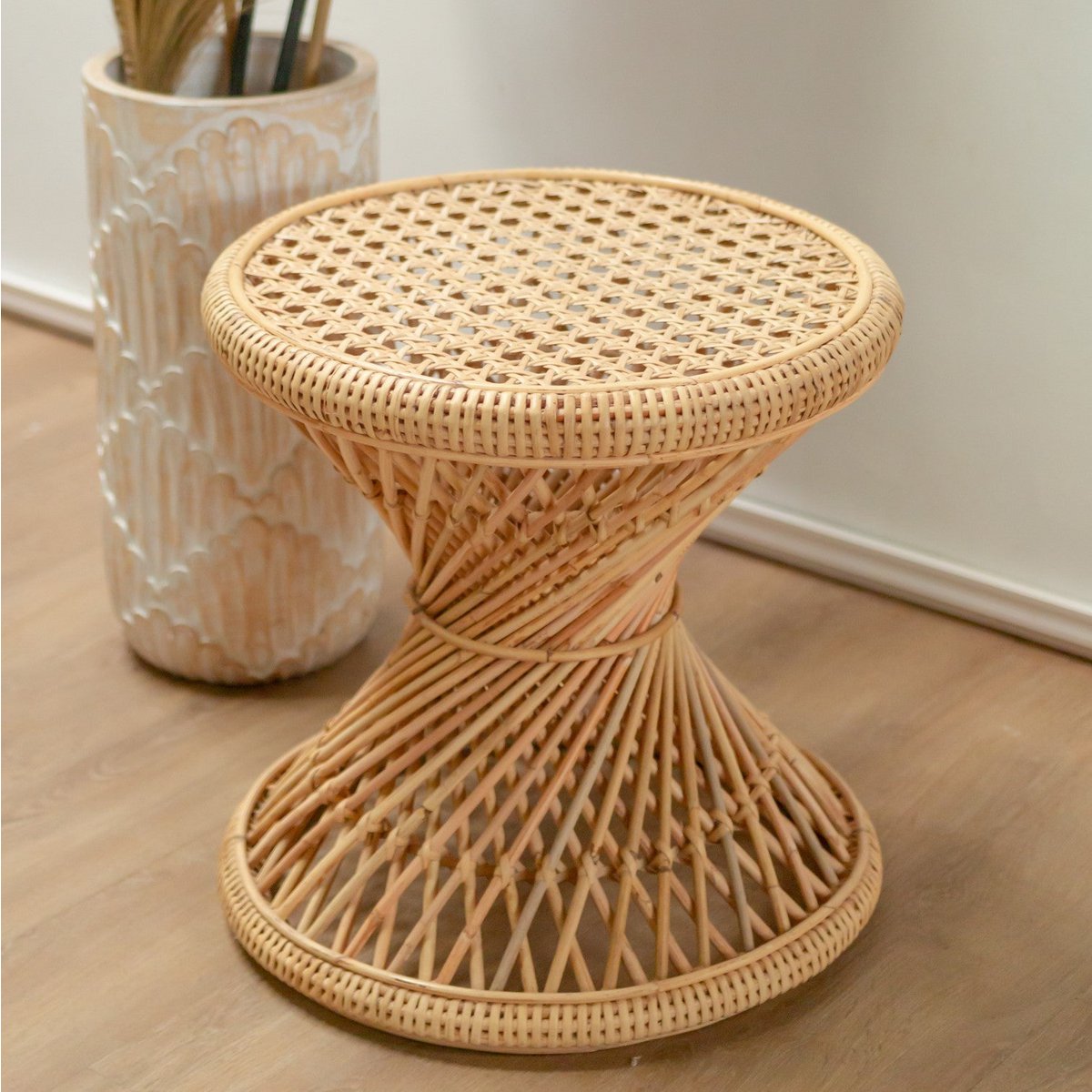 Runder Rattan-Beistelltisch Ø45 cm × 45 cm hoch – Luhu