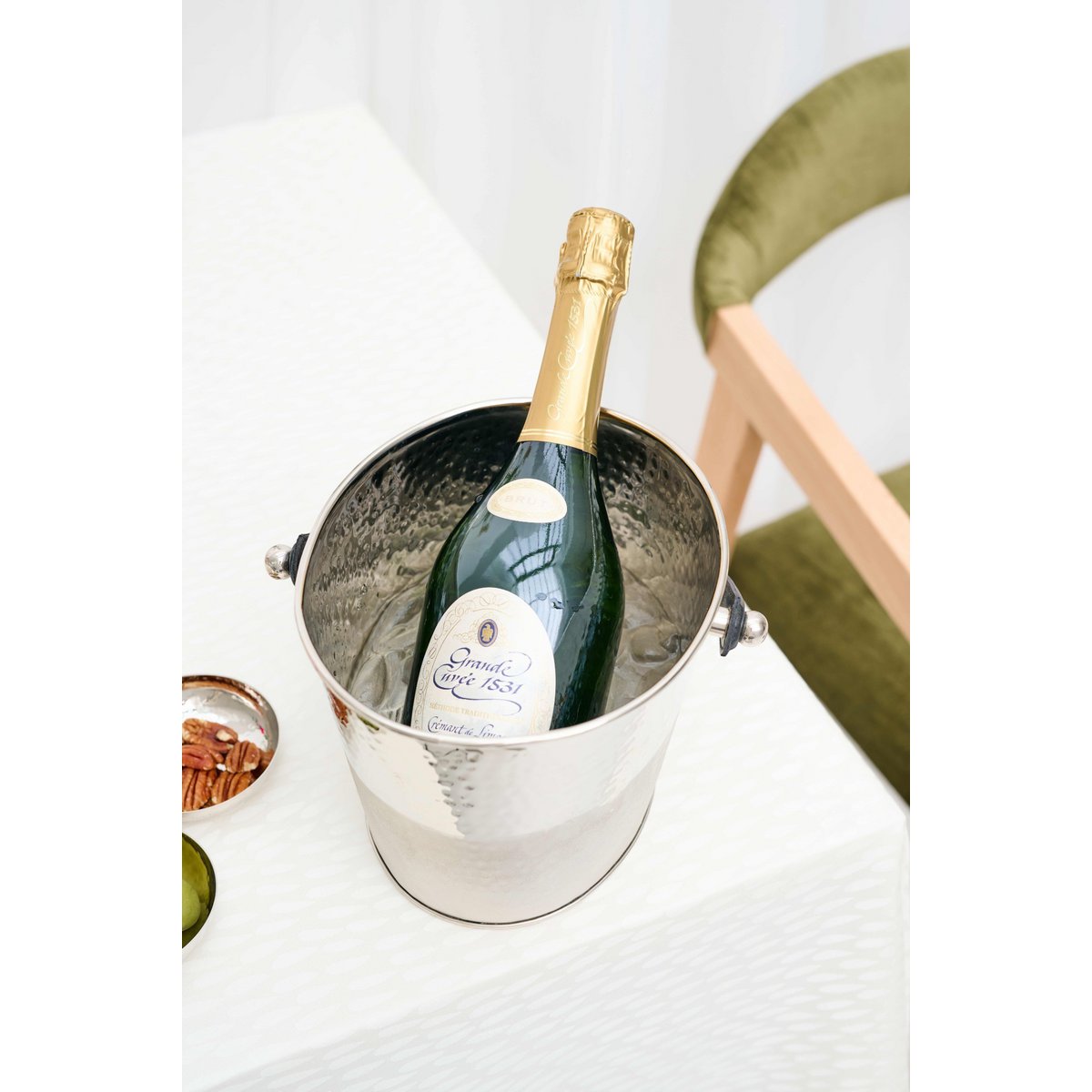 Stainless steel champagne cooler Gavin, hammered, 23 × 18 cm