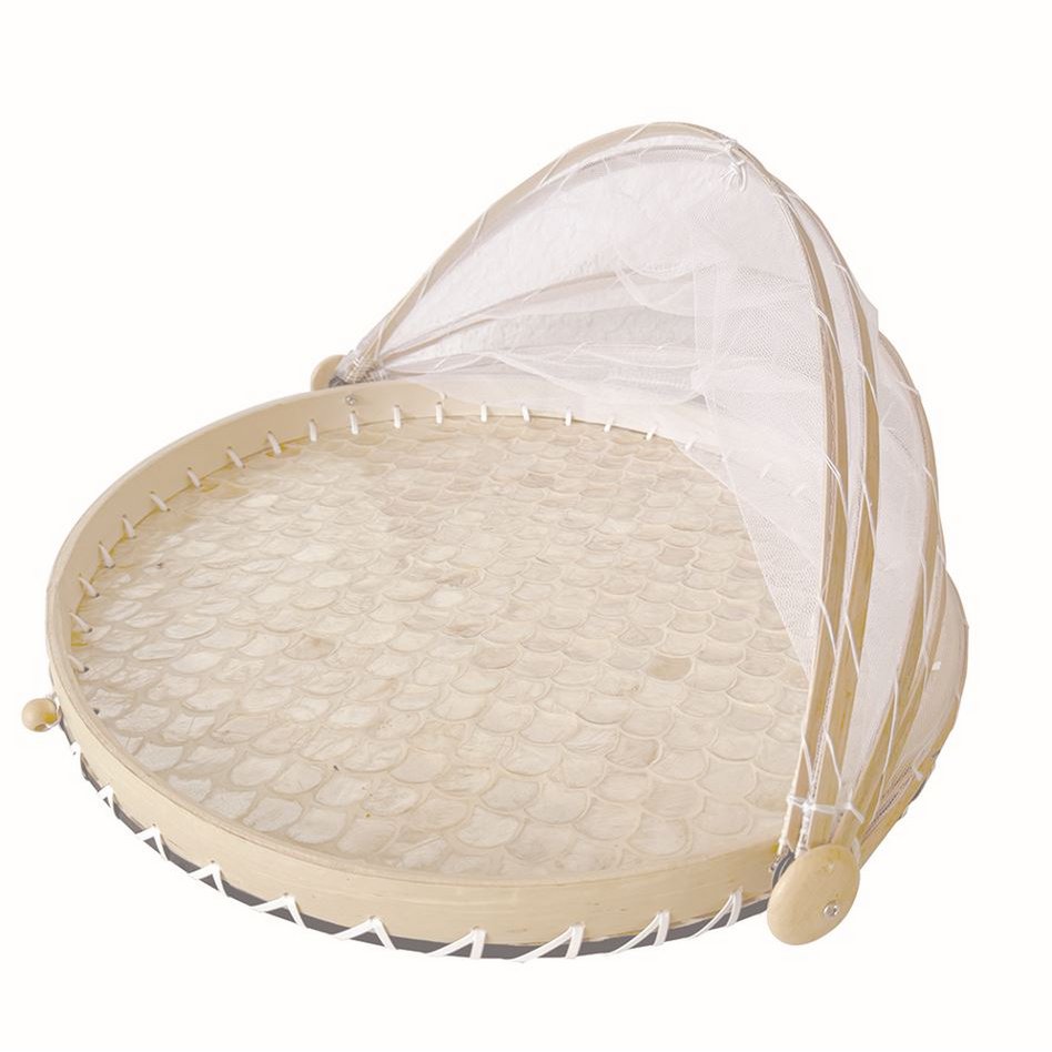 Perlehvid osteklokke, 40×40 cm – vietnamesisk håndværk