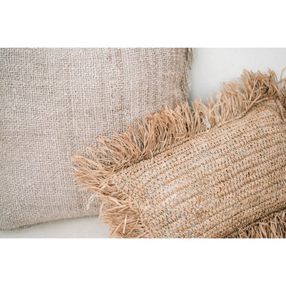 Raffiakissenbezug 30×50 cm – handgewebt, Natur-Beige