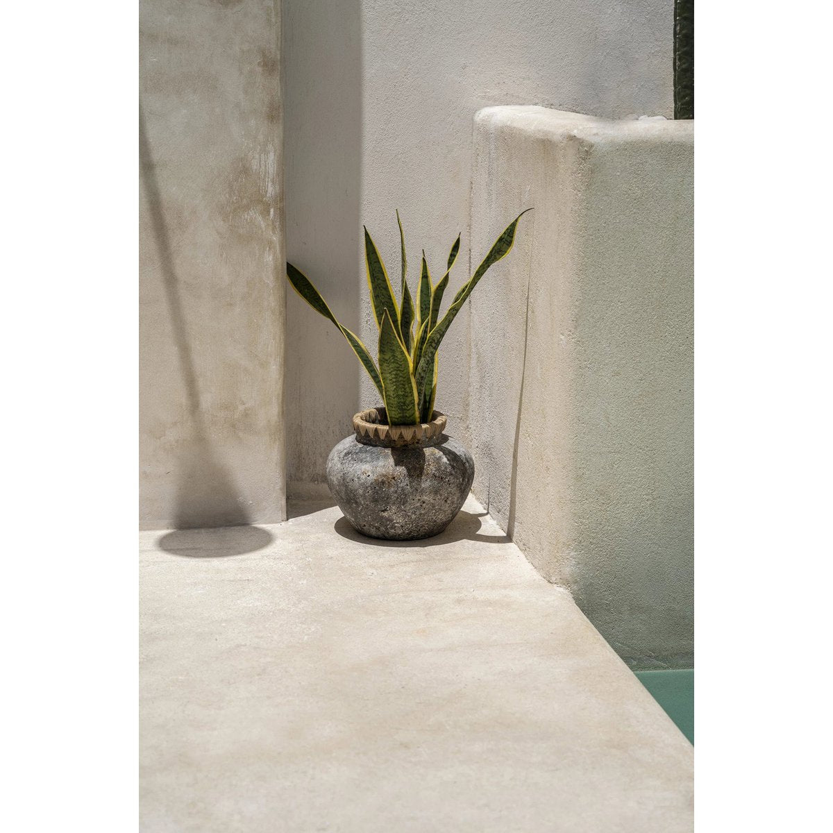 Terrakotta-Vase 27 cm – Antikgrau, Indonesien