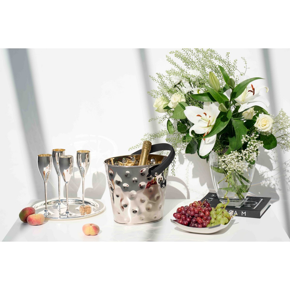 Stainless steel champagne cooler Gideon, hammered, 26 × 21 cm